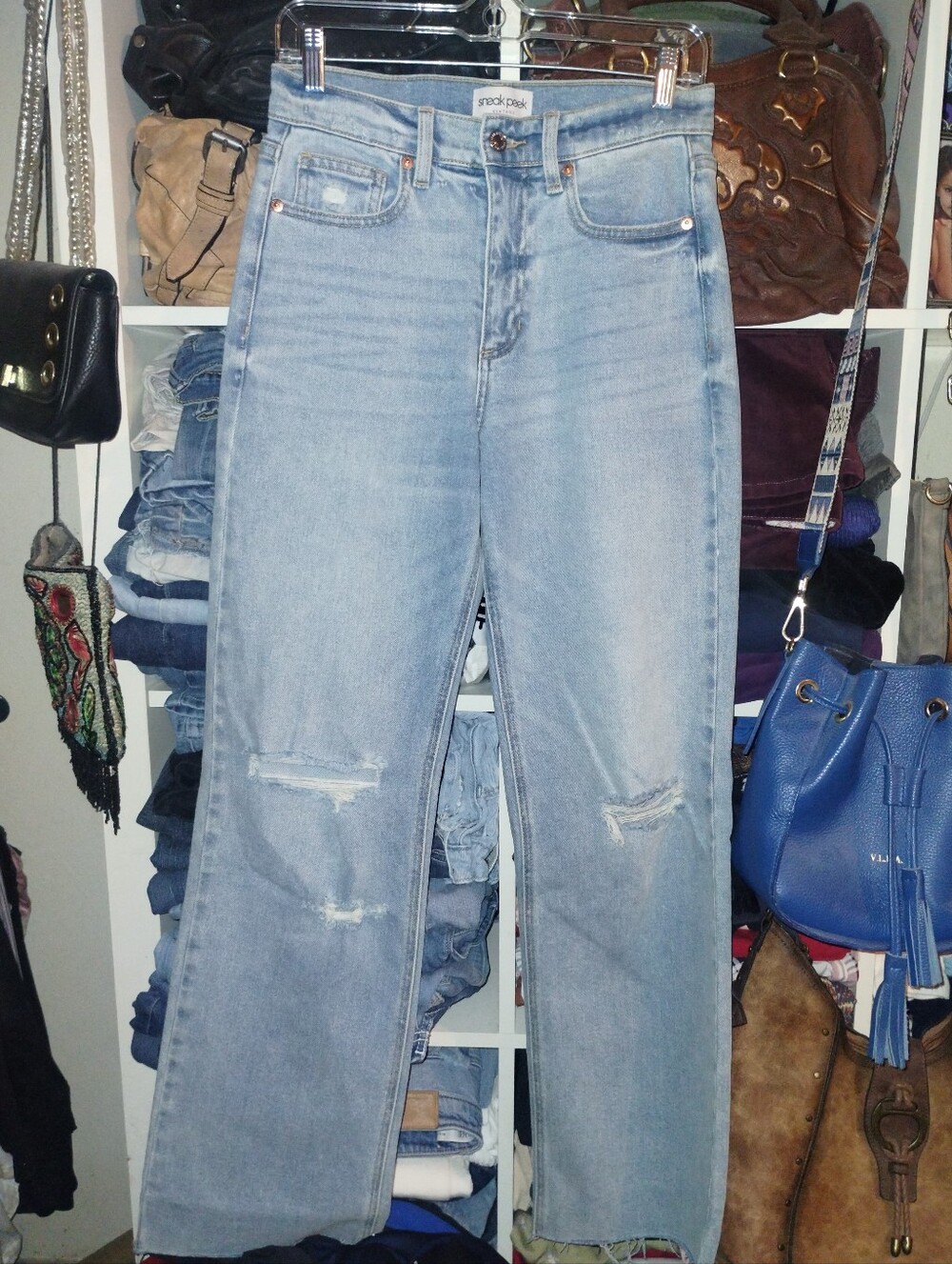 Sneak Peek Distressed Denim Size 26 Reg